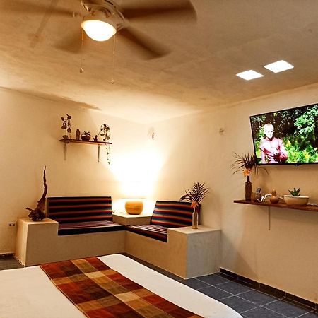 Casa De Los Pajaros - B&B Valladolid  Extérieur photo