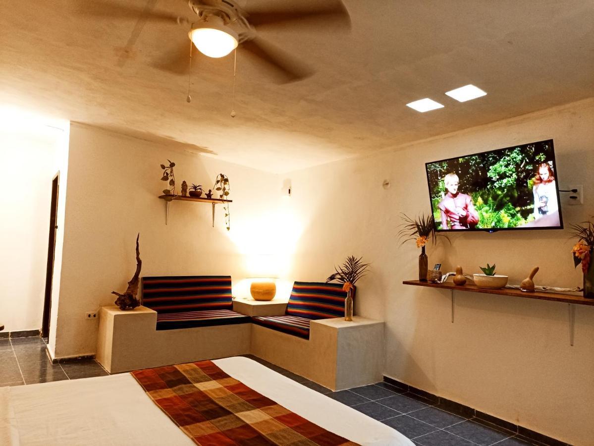 Casa De Los Pajaros - B&B Valladolid  Extérieur photo
