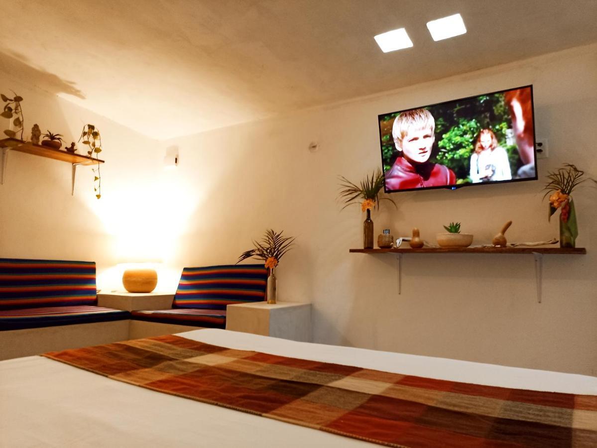 Casa De Los Pajaros - B&B Valladolid  Extérieur photo